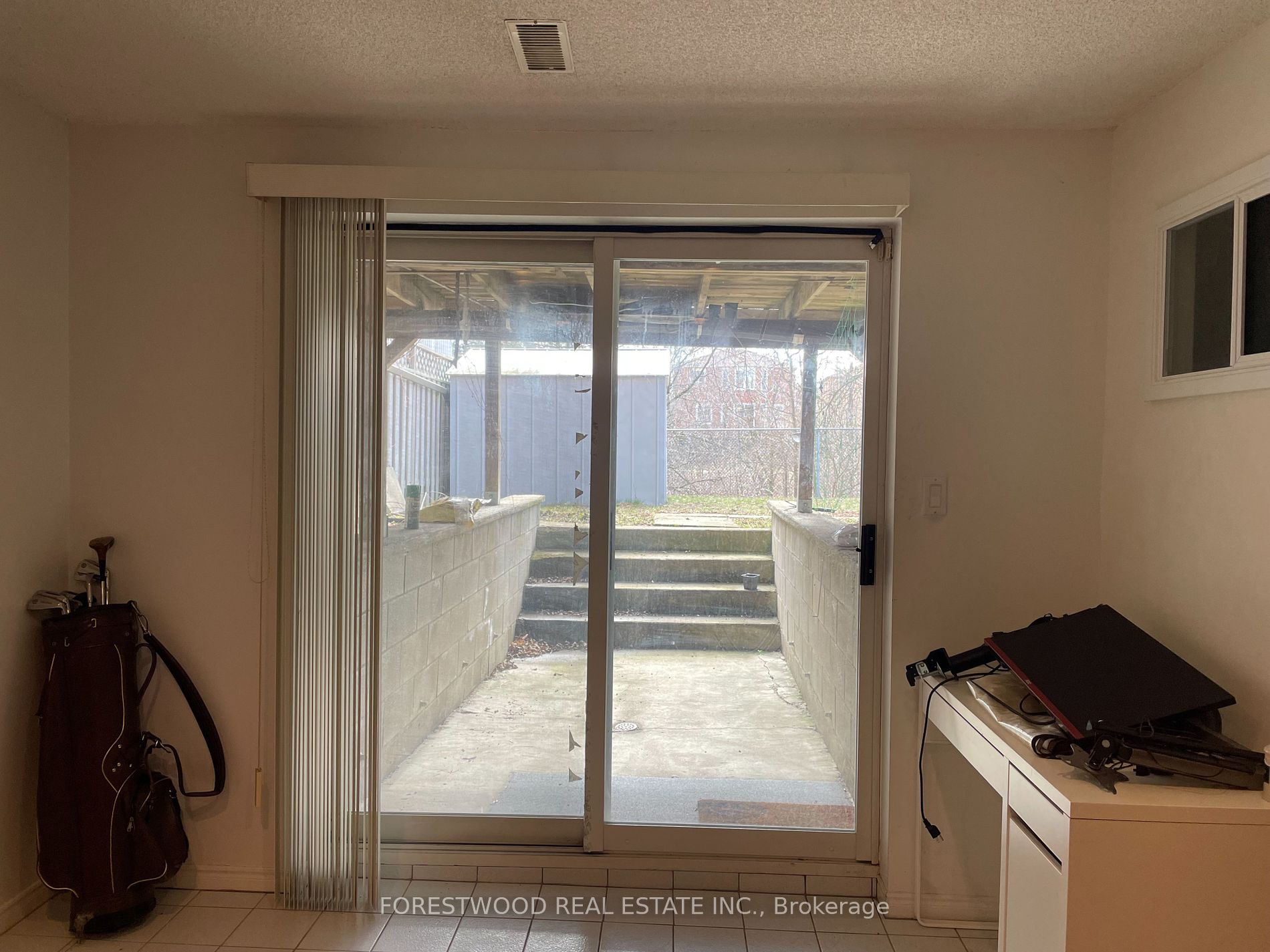 5110 Nishga Crt Property Photo 4