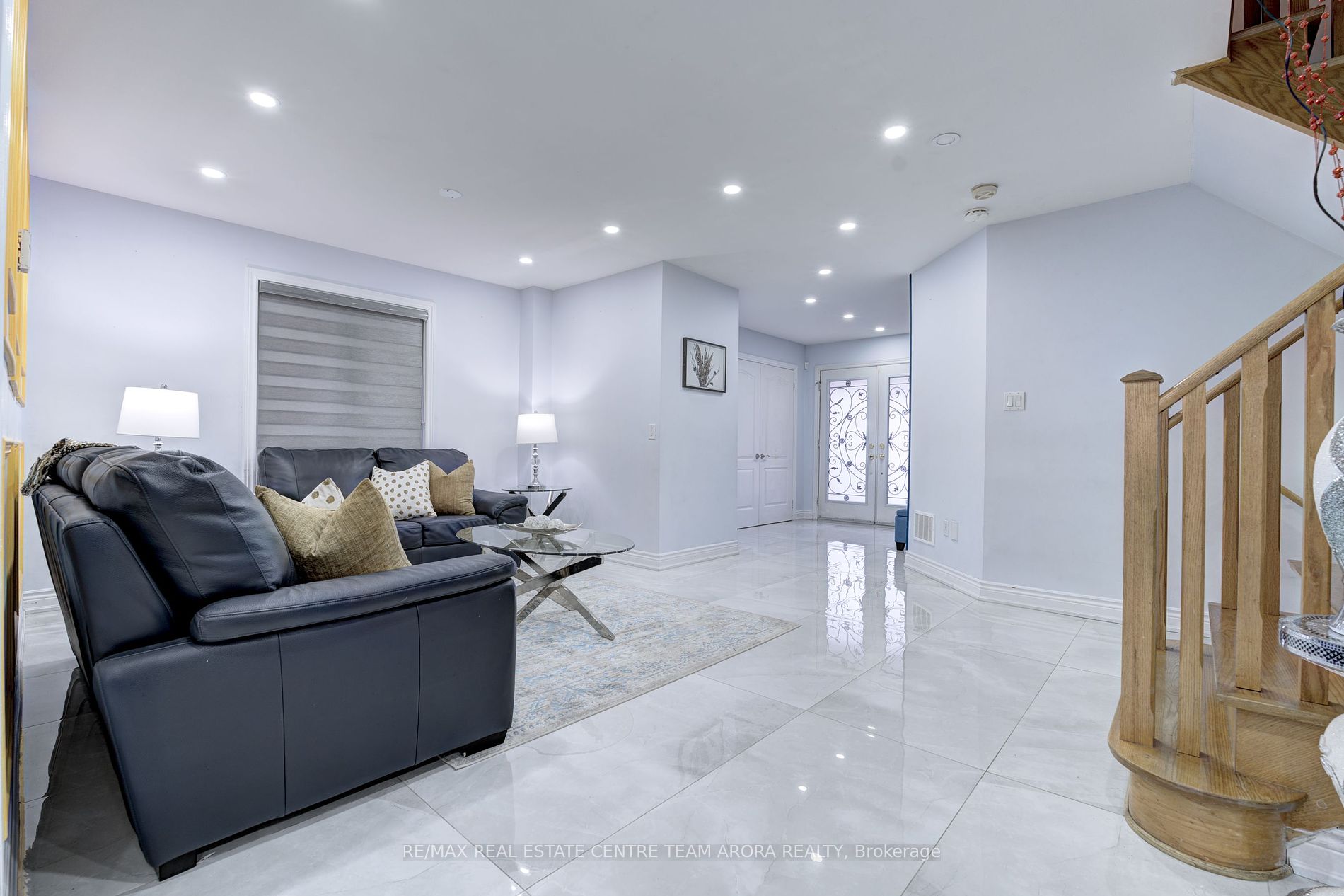 47 Sir Jacobs Cres Property Photo 6