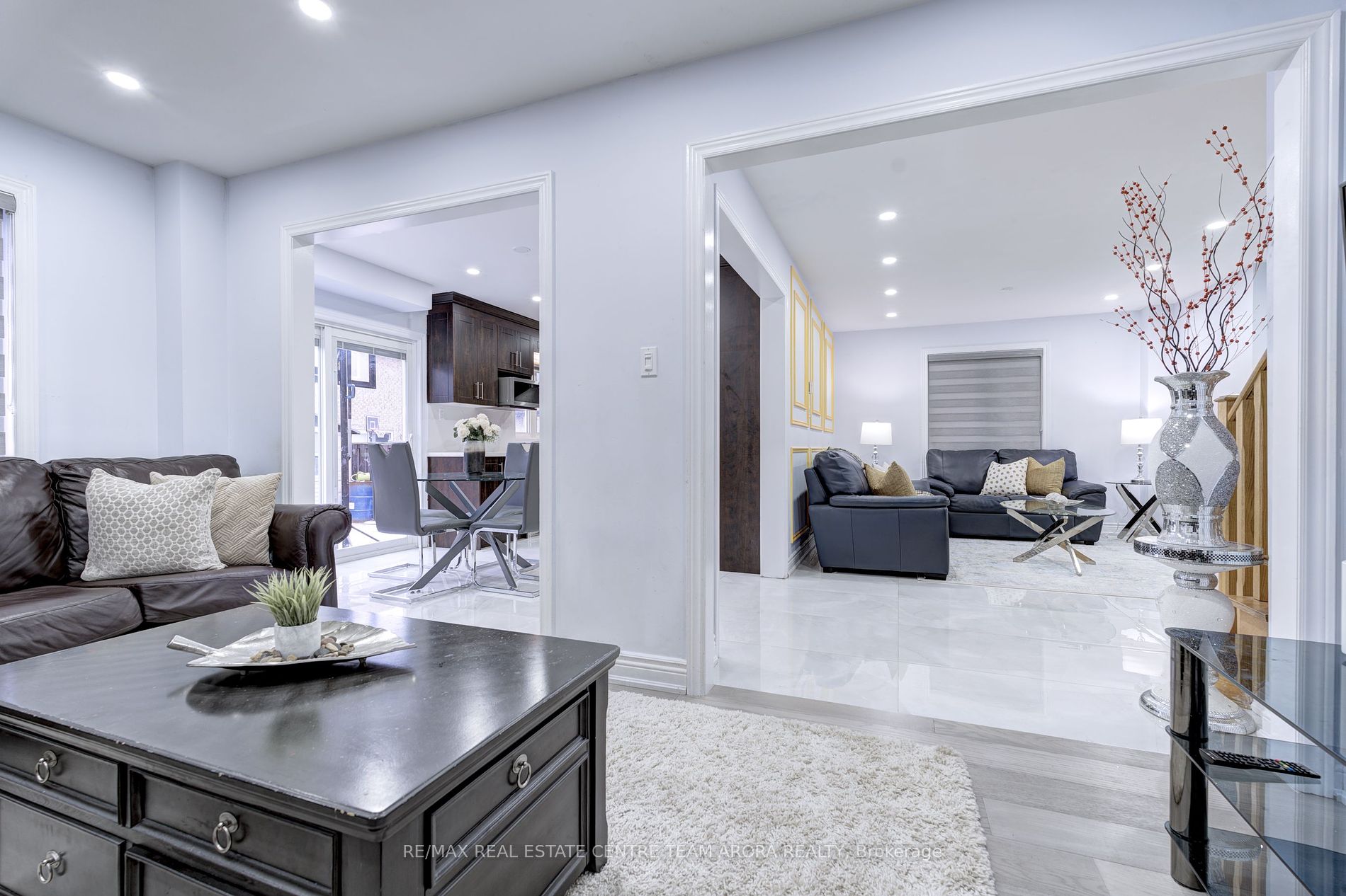 47 Sir Jacobs Cres Property Photo 12
