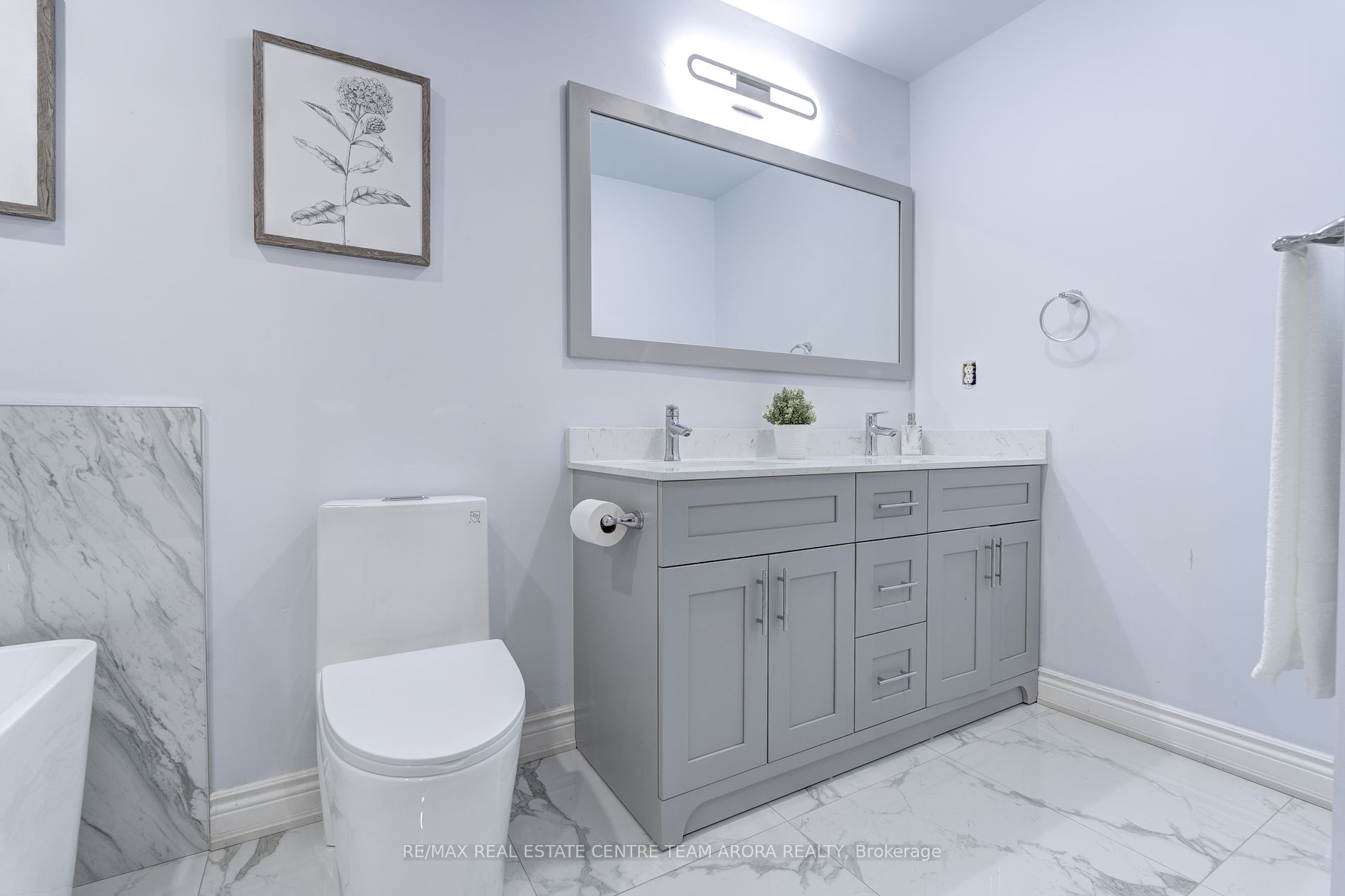 47 Sir Jacobs Cres Property Photo 24