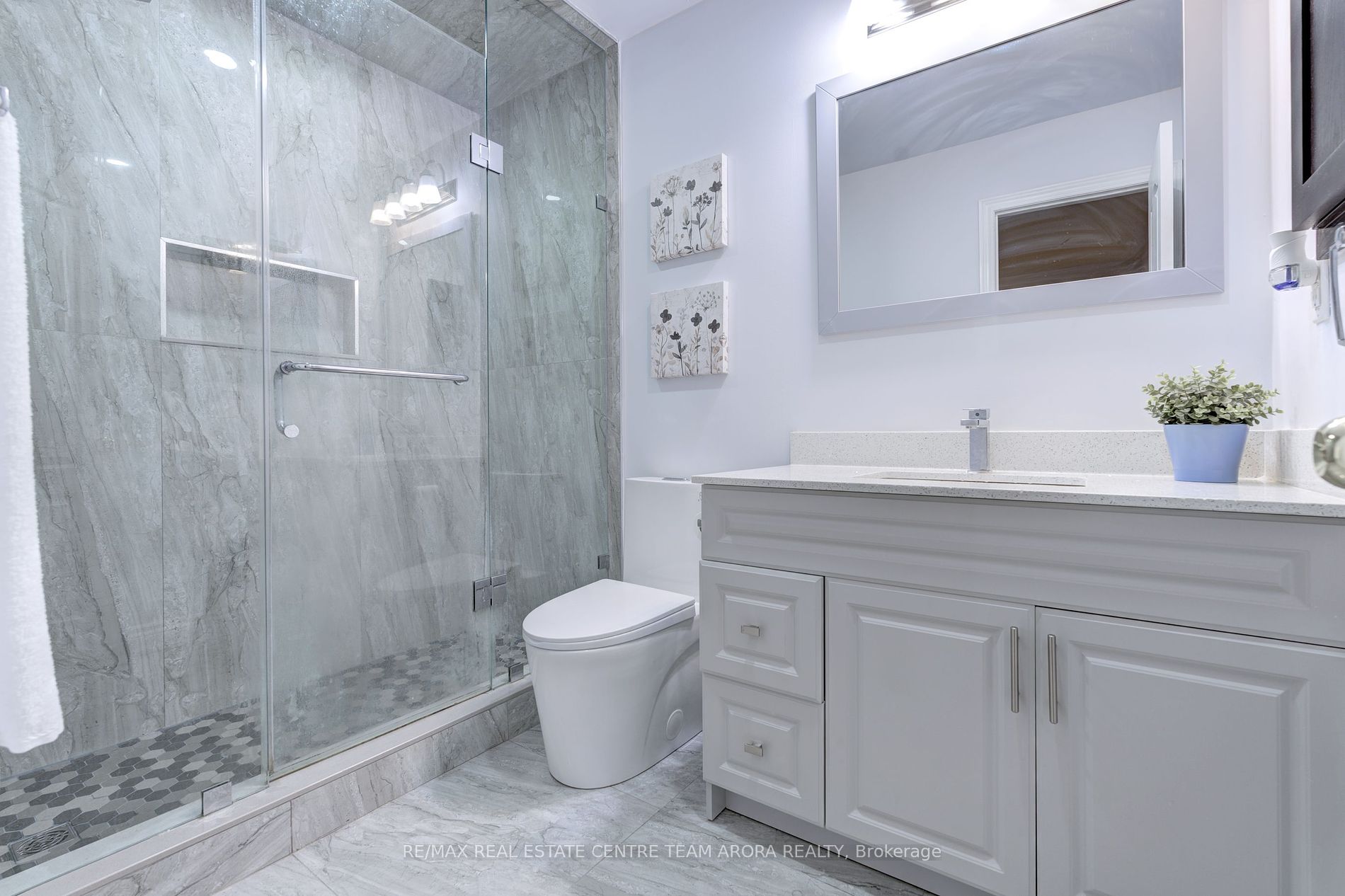 47 Sir Jacobs Cres Property Photo 29