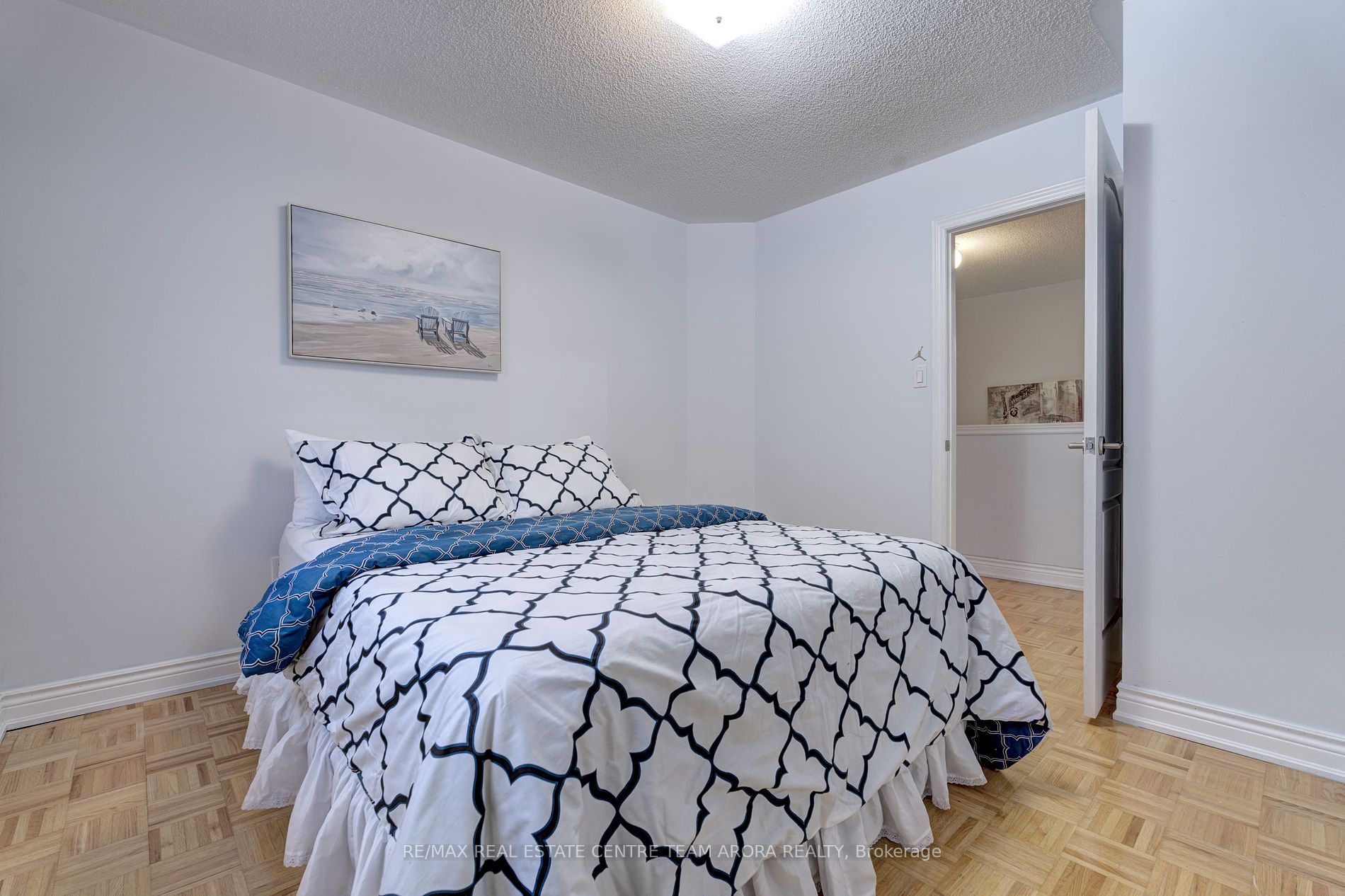 47 Sir Jacobs Cres Property Photo 32