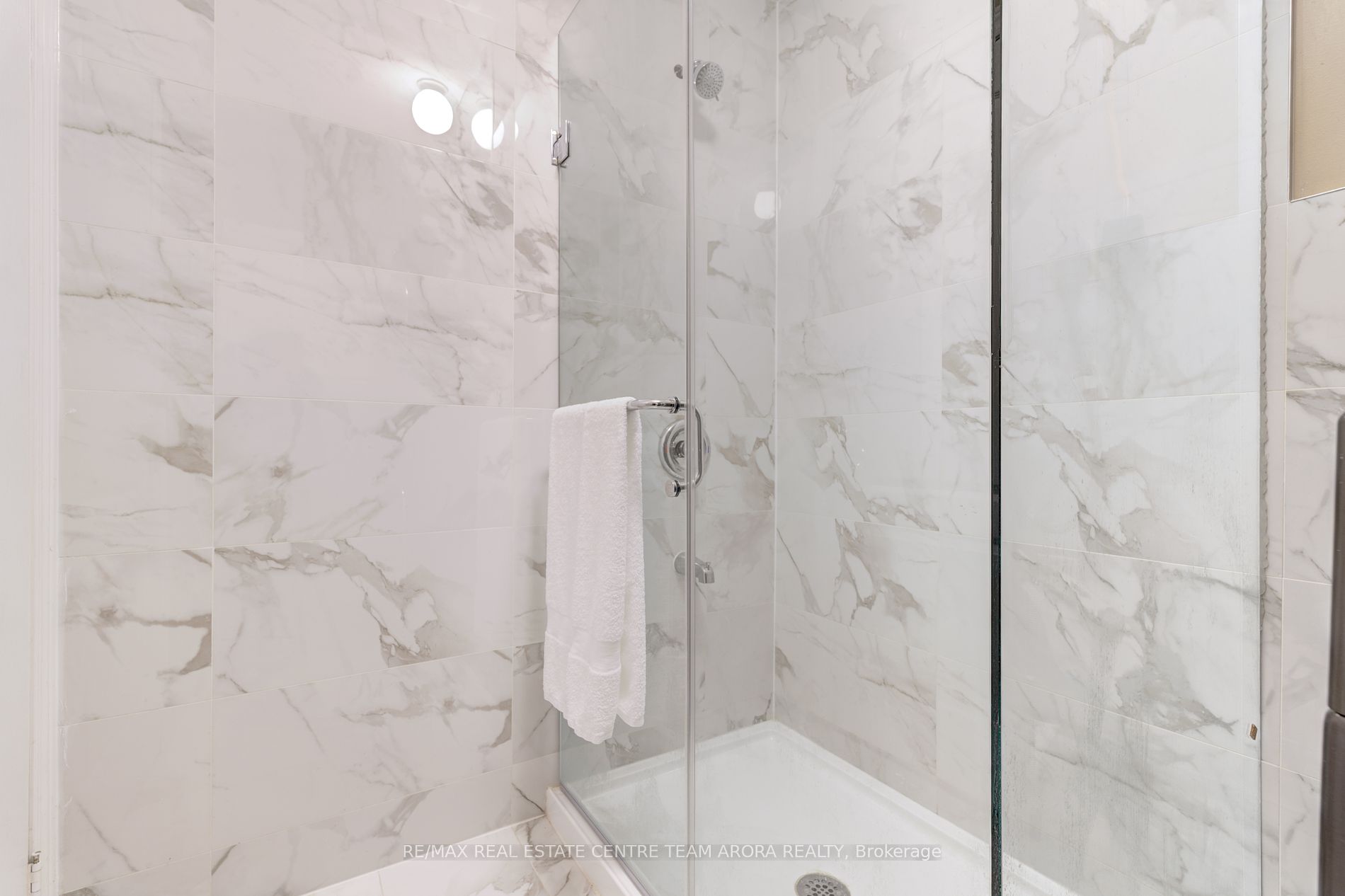 47 Sir Jacobs Cres Property Photo 34
