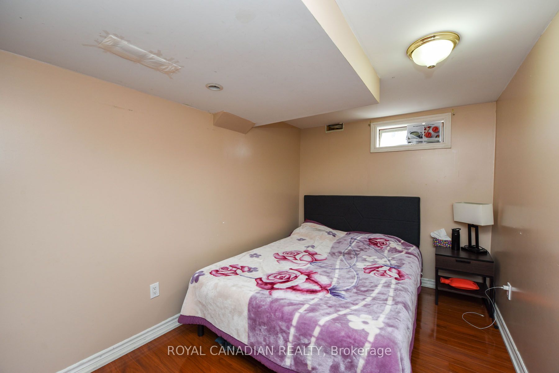 1230 Prestonwood Cres Property Photo 29