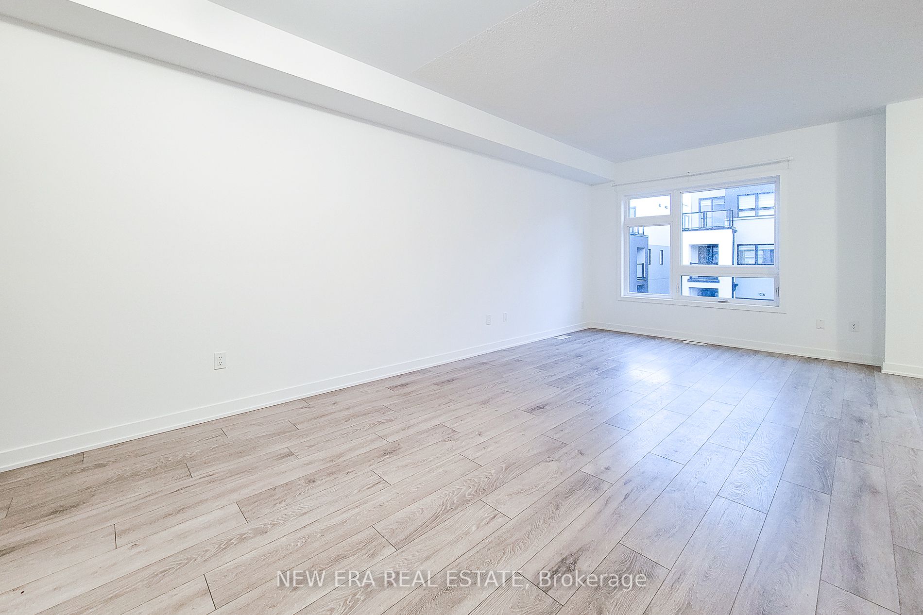 3092 Cherryblossom Common Property Photo 10