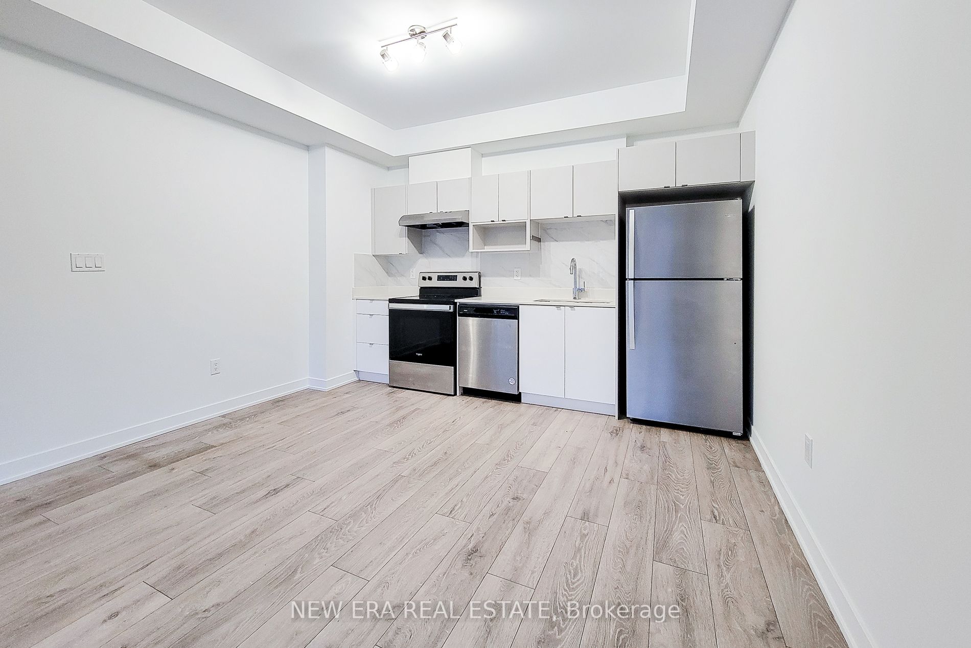 3092 Cherryblossom Common Property Photo 17