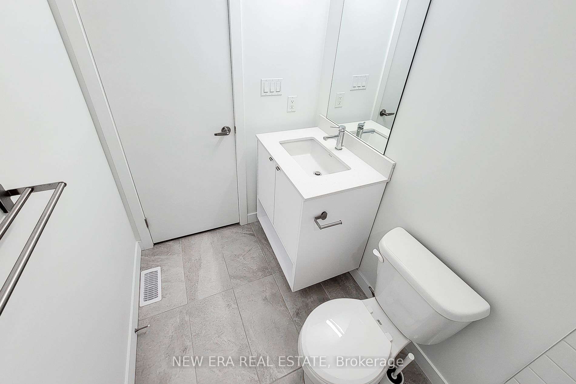 3092 Cherryblossom Common Property Photo 26