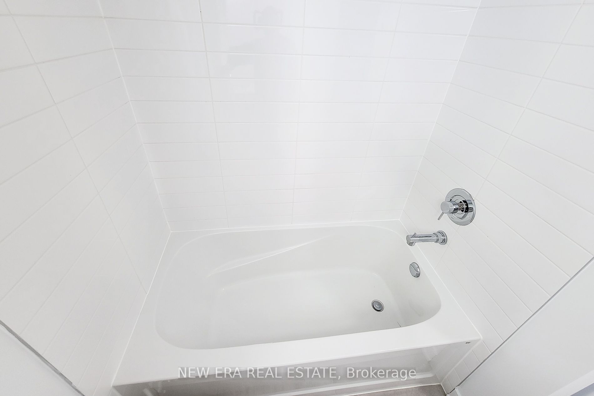 3092 Cherryblossom Common Property Photo 29