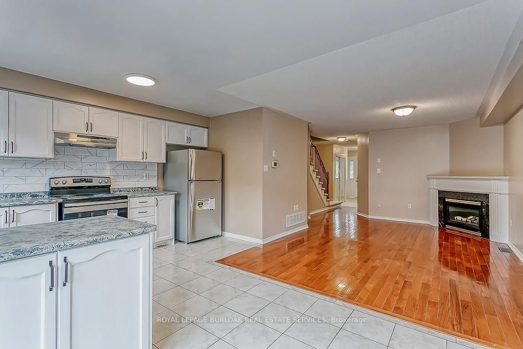5104 Falconcrest Dr Property Photo 6