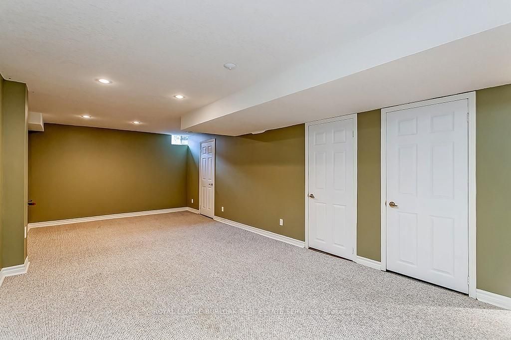 5104 Falconcrest Dr Property Photo 14