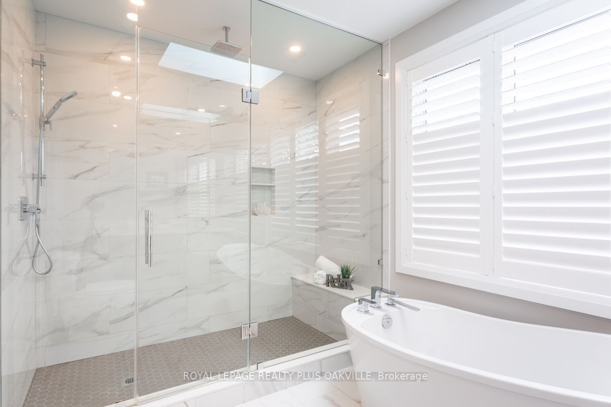 659 Trafford Cres Property Photo 21