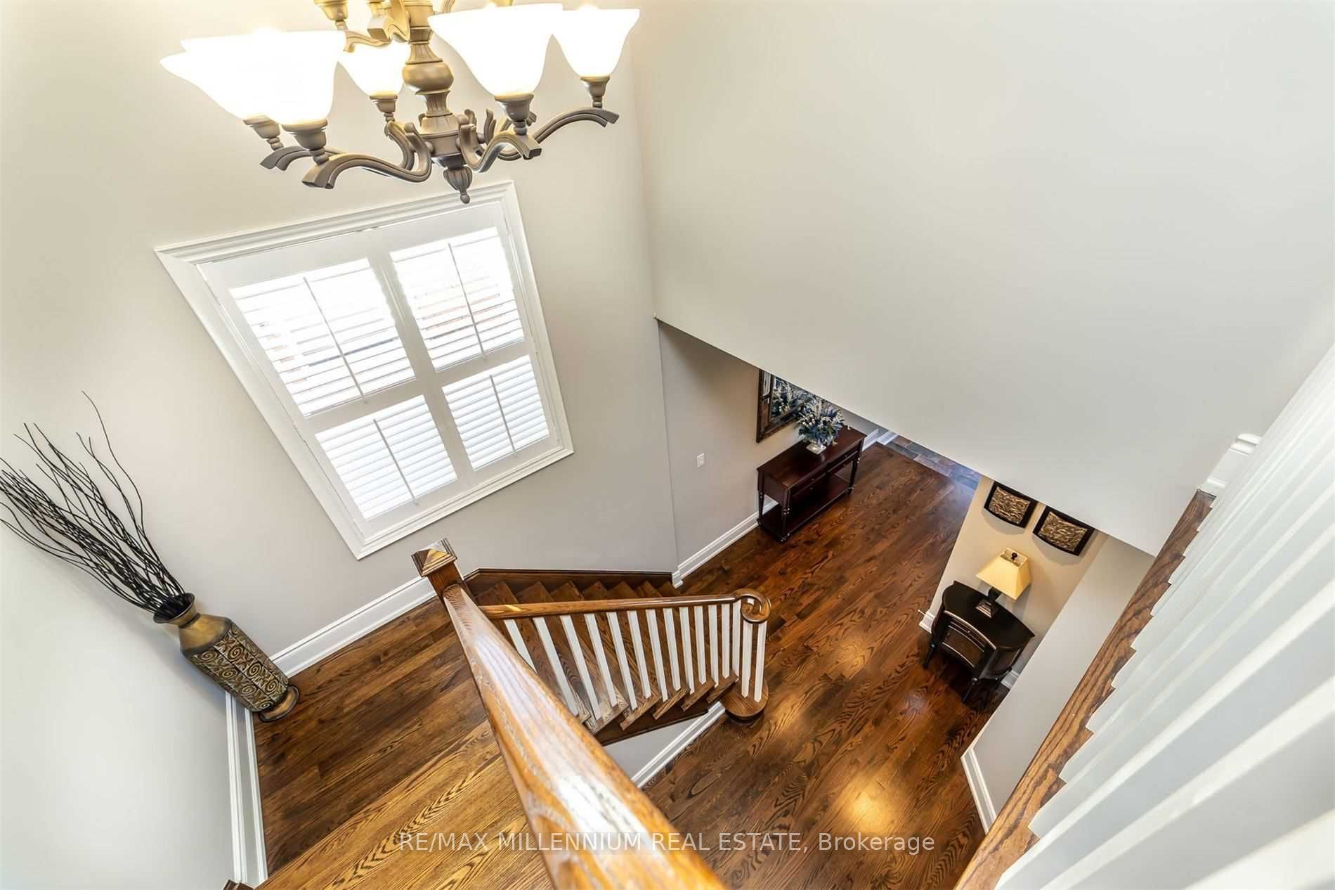 2098 Tovell Dr Property Photo 12