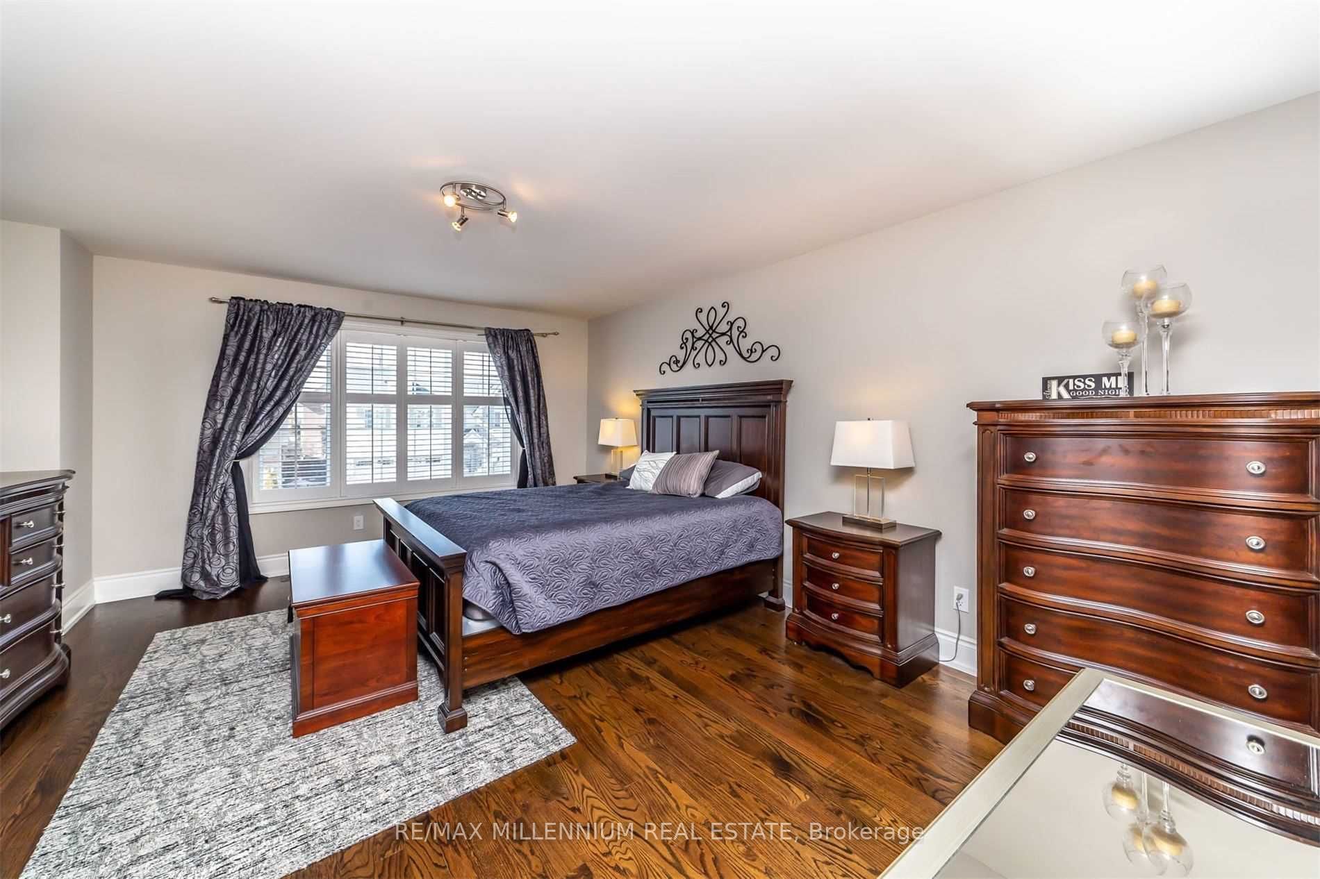 2098 Tovell Dr Property Photo 13
