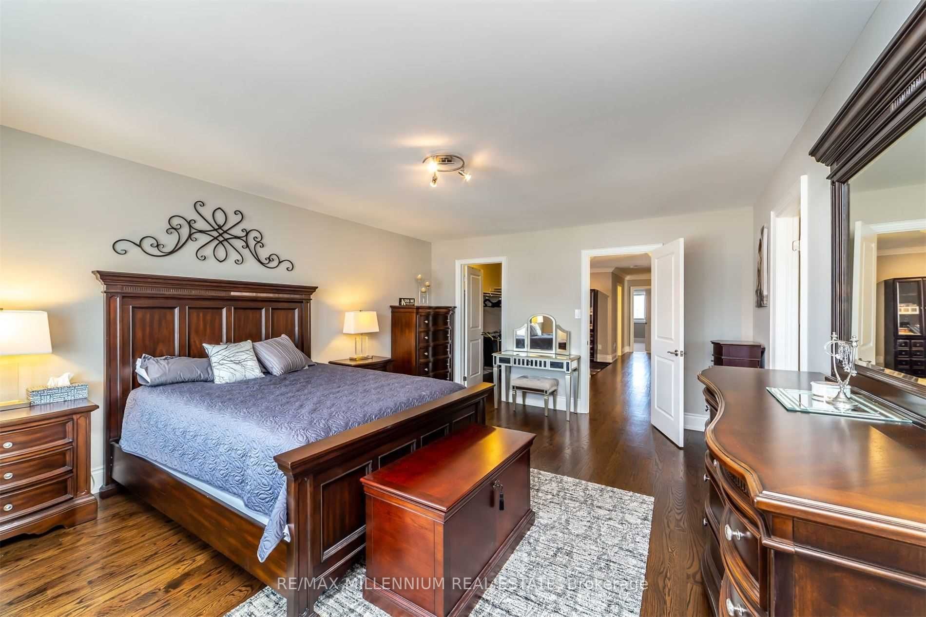 2098 Tovell Dr Property Photo 14