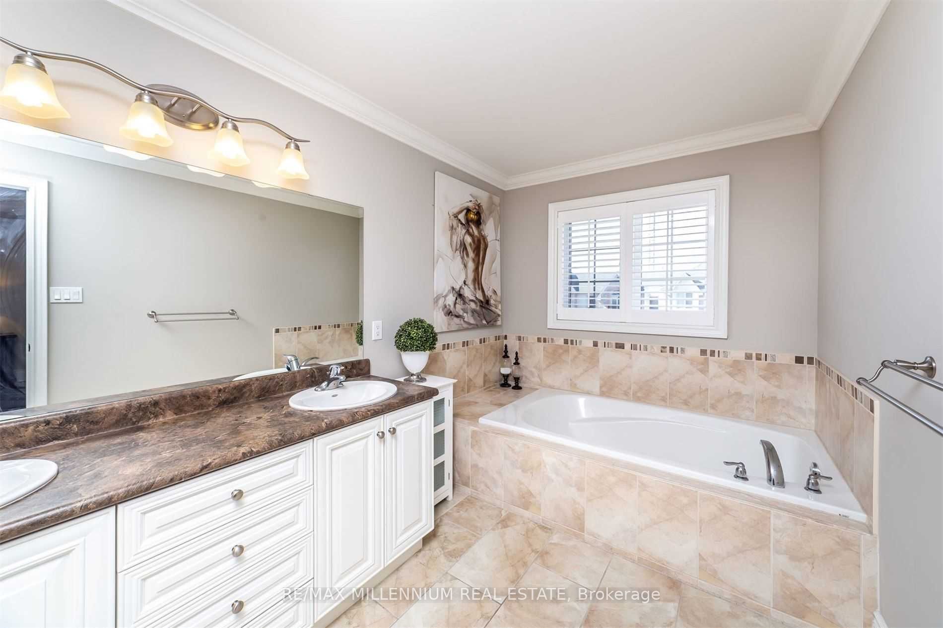 2098 Tovell Dr Property Photo 15
