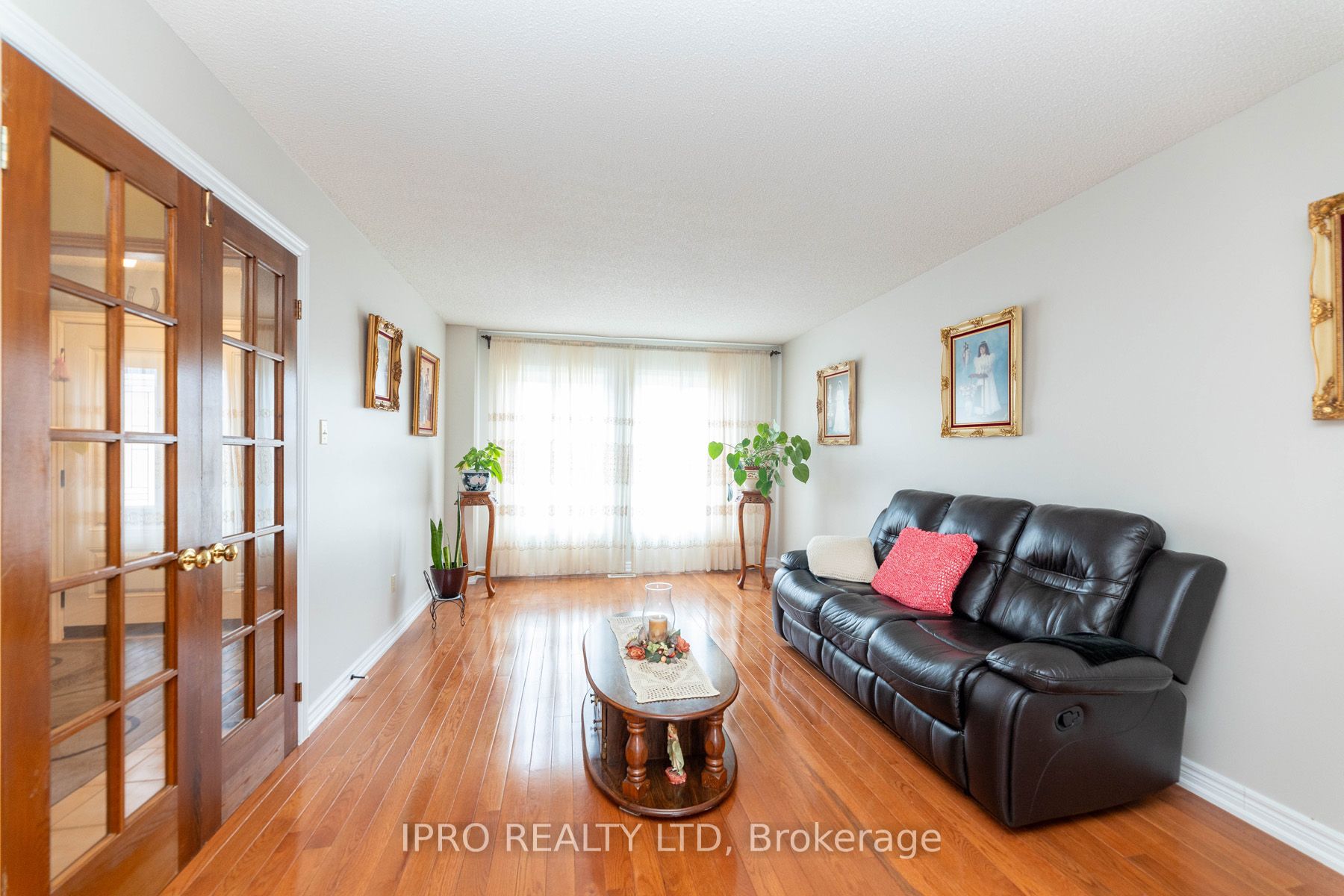 40 O'hara Pl Property Photo 5