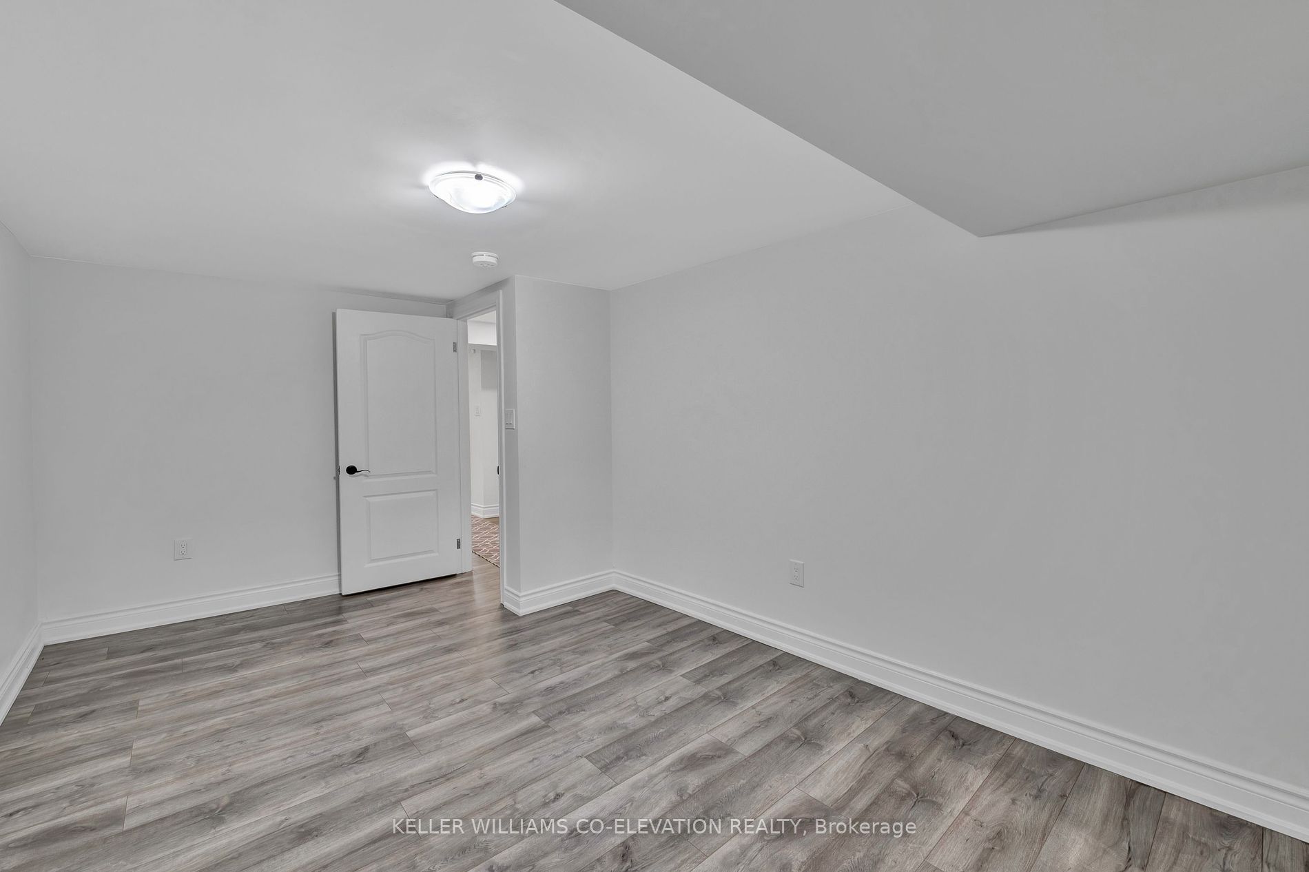 15 Shadowbrook Dr Property Photo 25