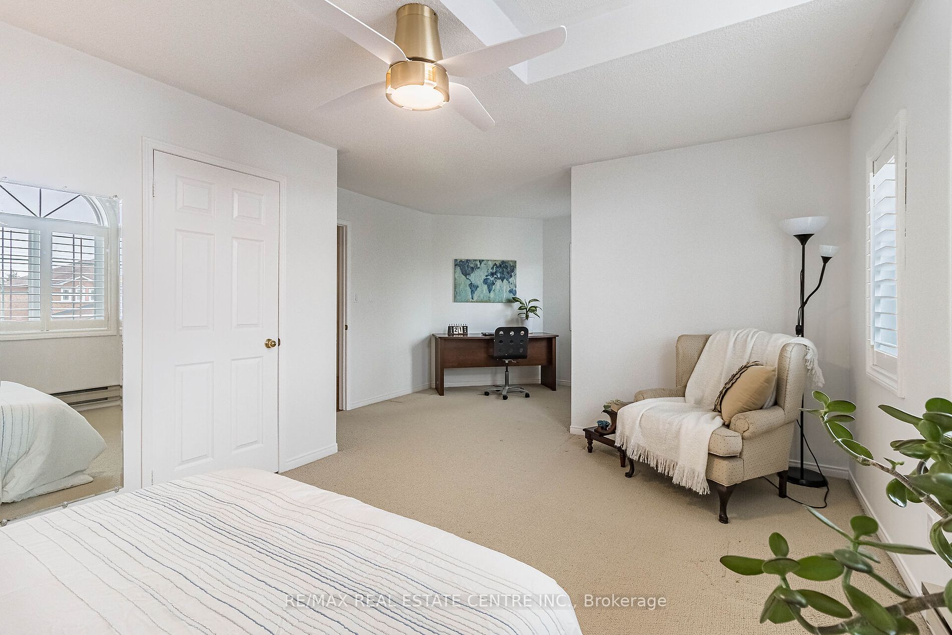 2624 Comet Crt Property Photo 32