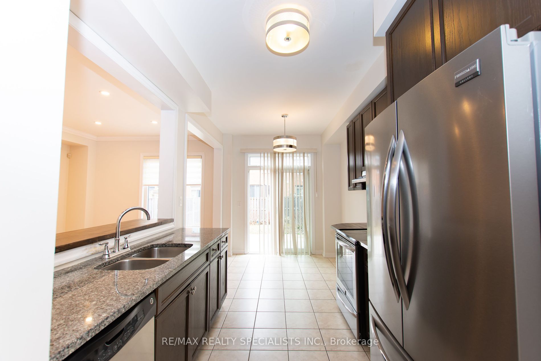 46 Whitmer St Property Photo 11