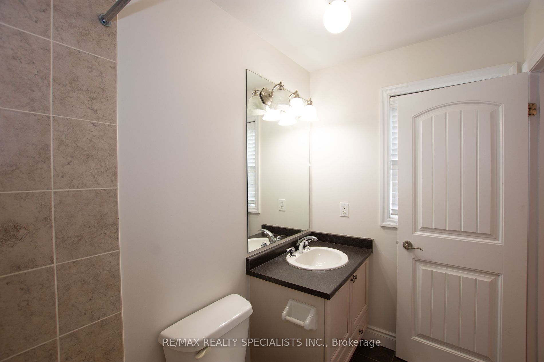 46 Whitmer St Property Photo 25
