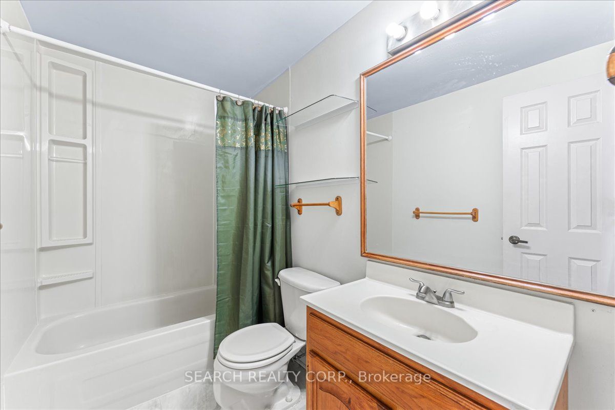 6204 Townwood Crt Property Photo 15