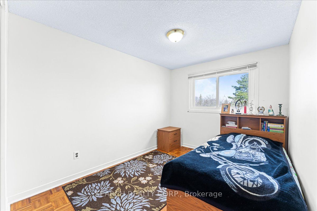 6204 Townwood Crt Property Photo 16