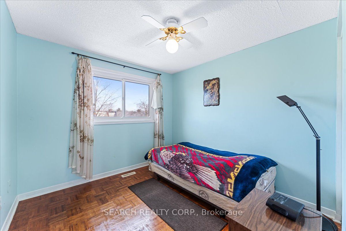 6204 Townwood Crt Property Photo 18