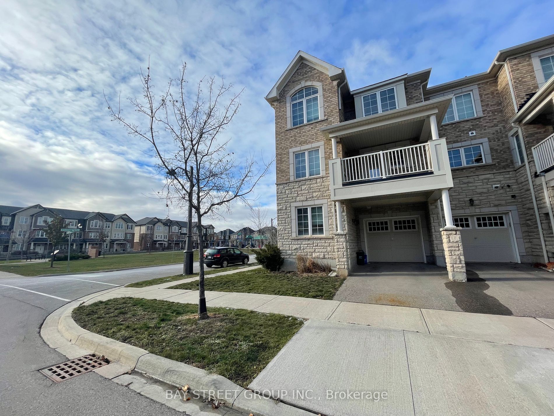 3067 Cashmere Gdns Property Photo 1