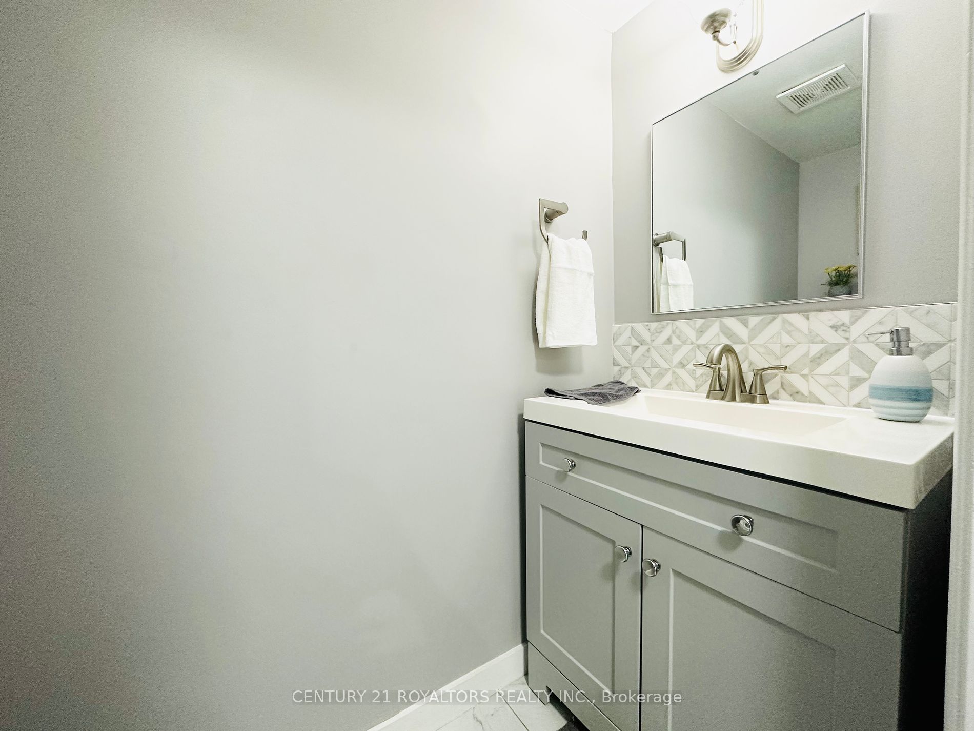 3 Buckland Way Property Photo 23