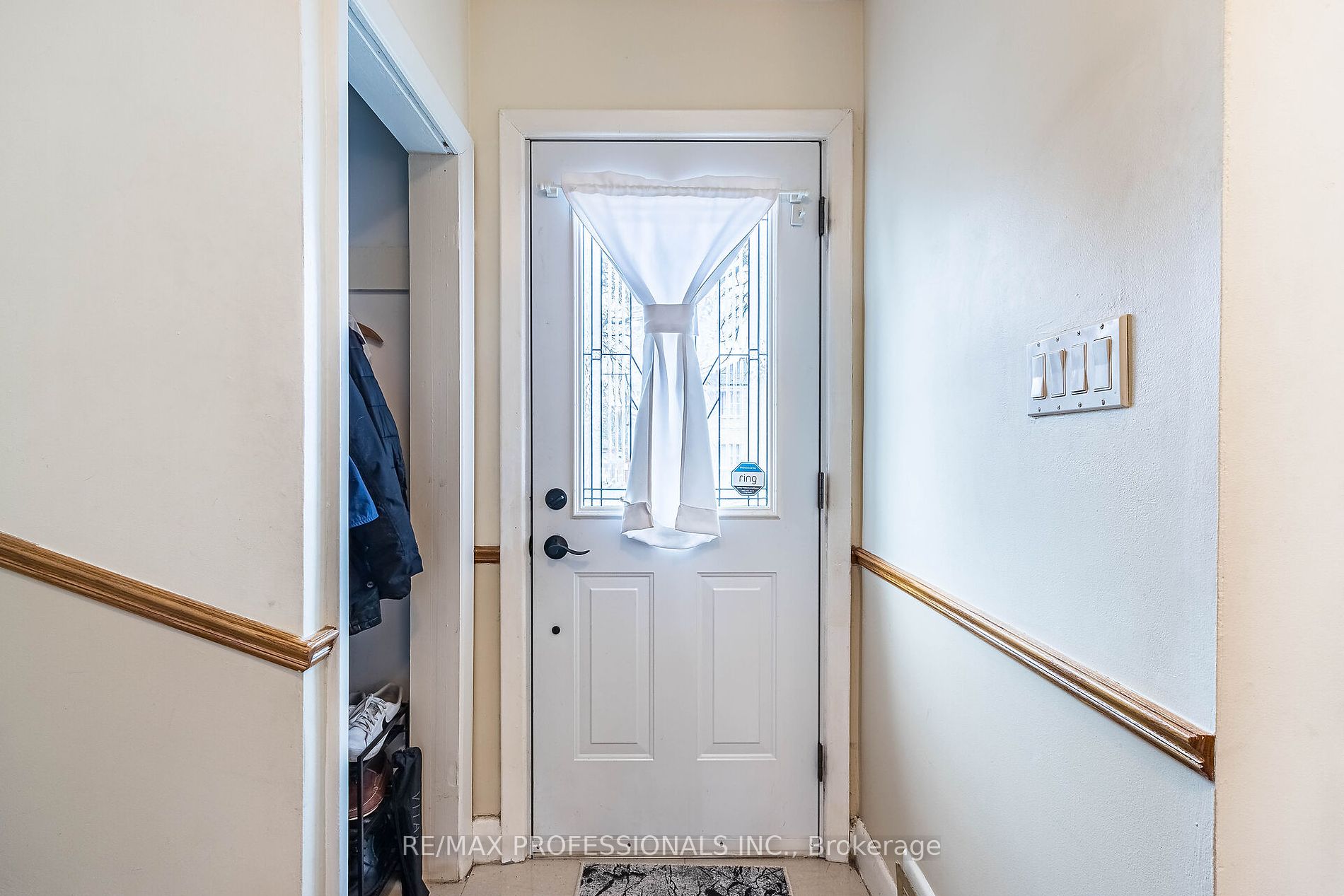 17 Wadsworth Blvd Property Photo 2
