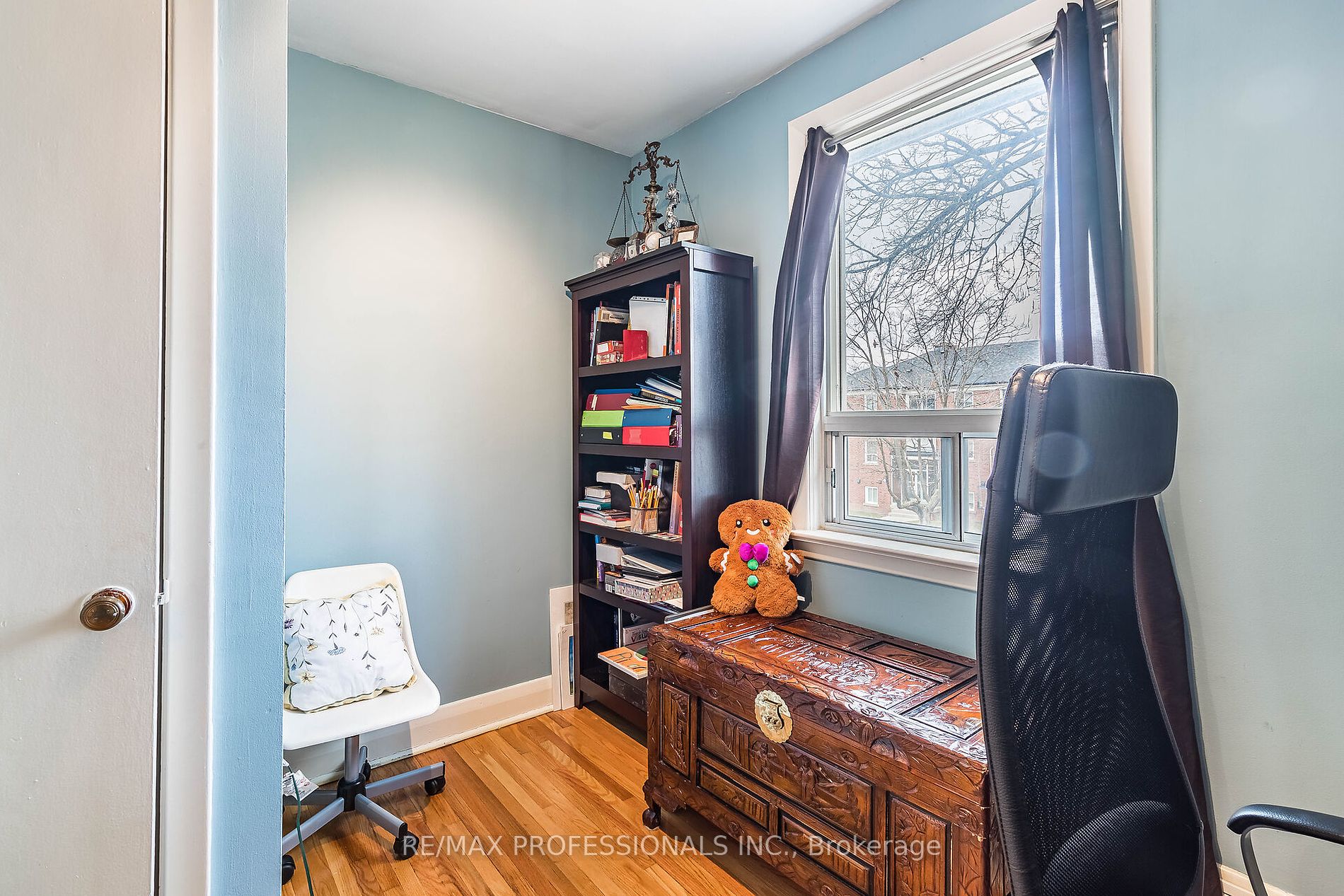 17 Wadsworth Blvd Property Photo 28