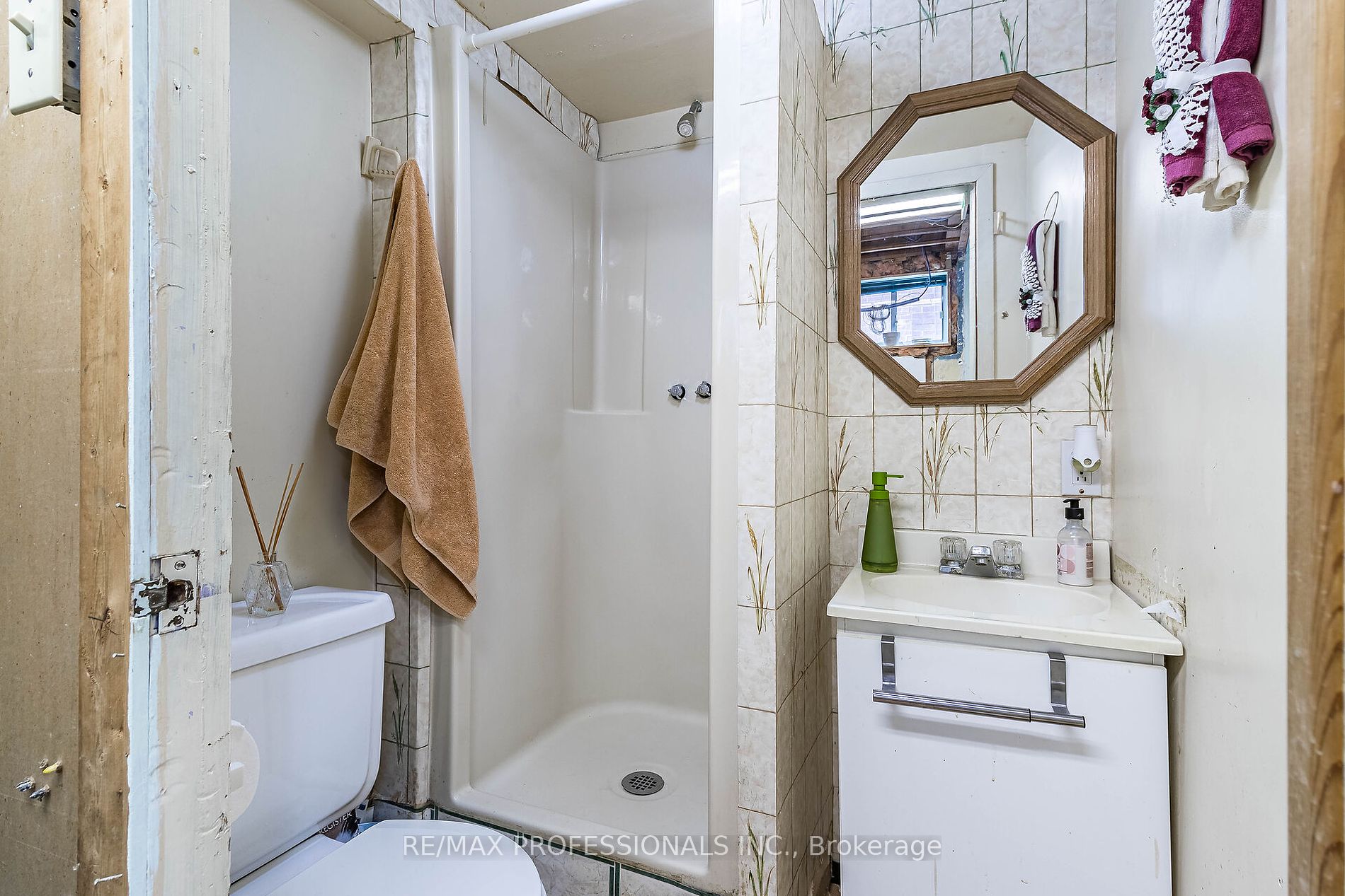 17 Wadsworth Blvd Property Photo 33