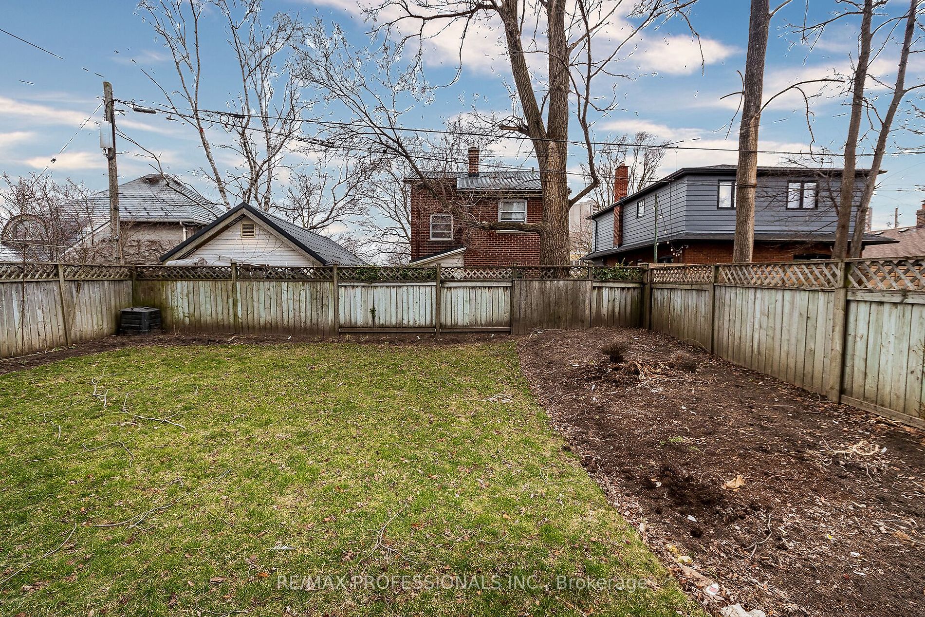 17 Wadsworth Blvd Property Photo 35