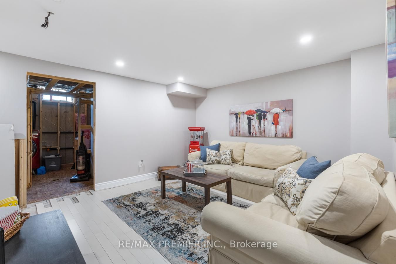 97 Lent Cres Property Photo 24