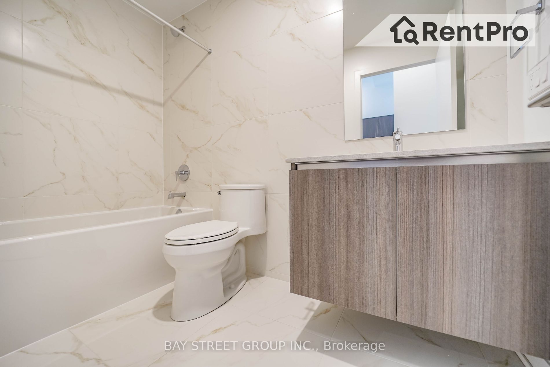 405 Dundas St W 20 Property Photo 6