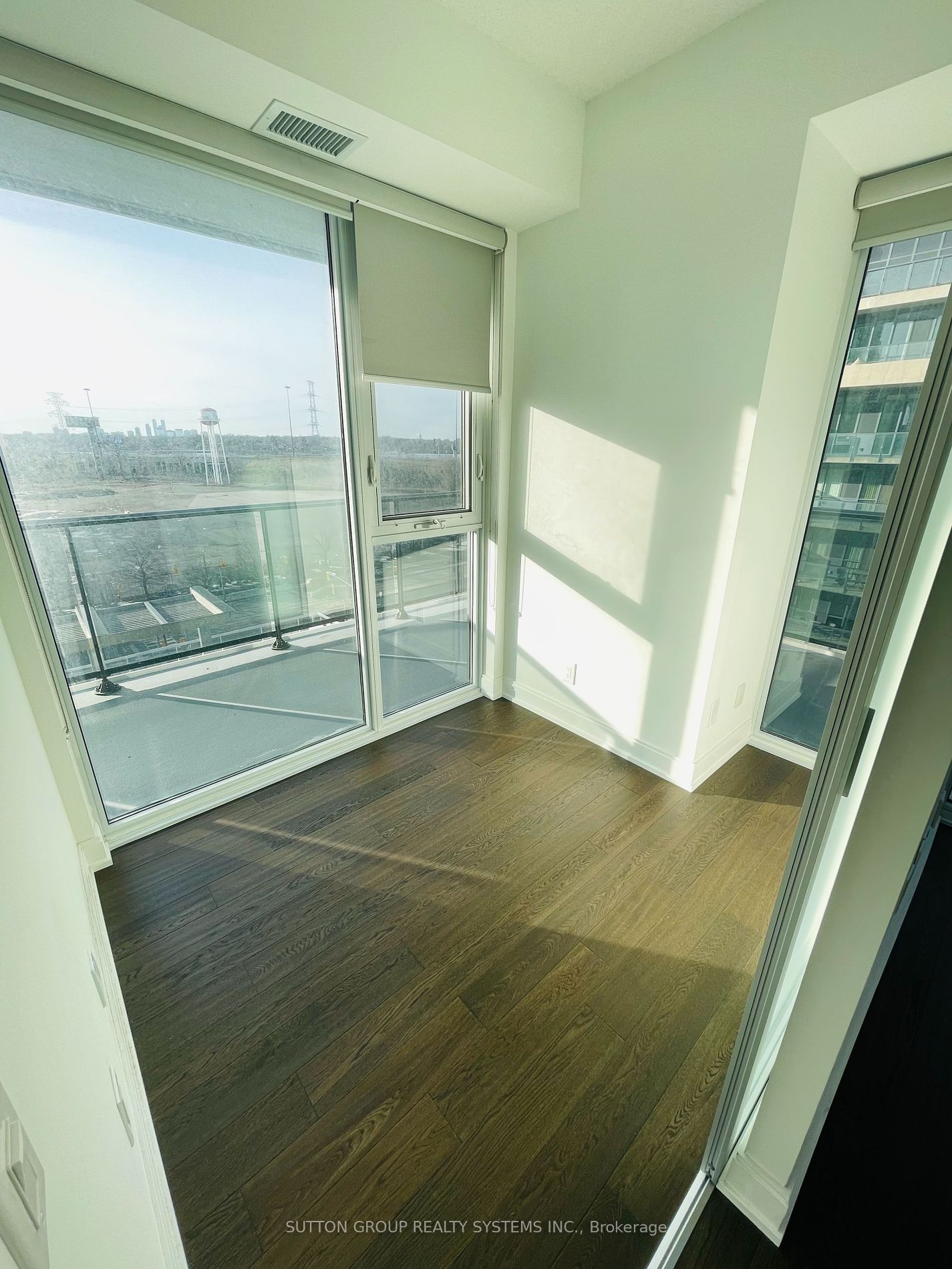 70 Annie Craig Dr 2 Property Photo 8