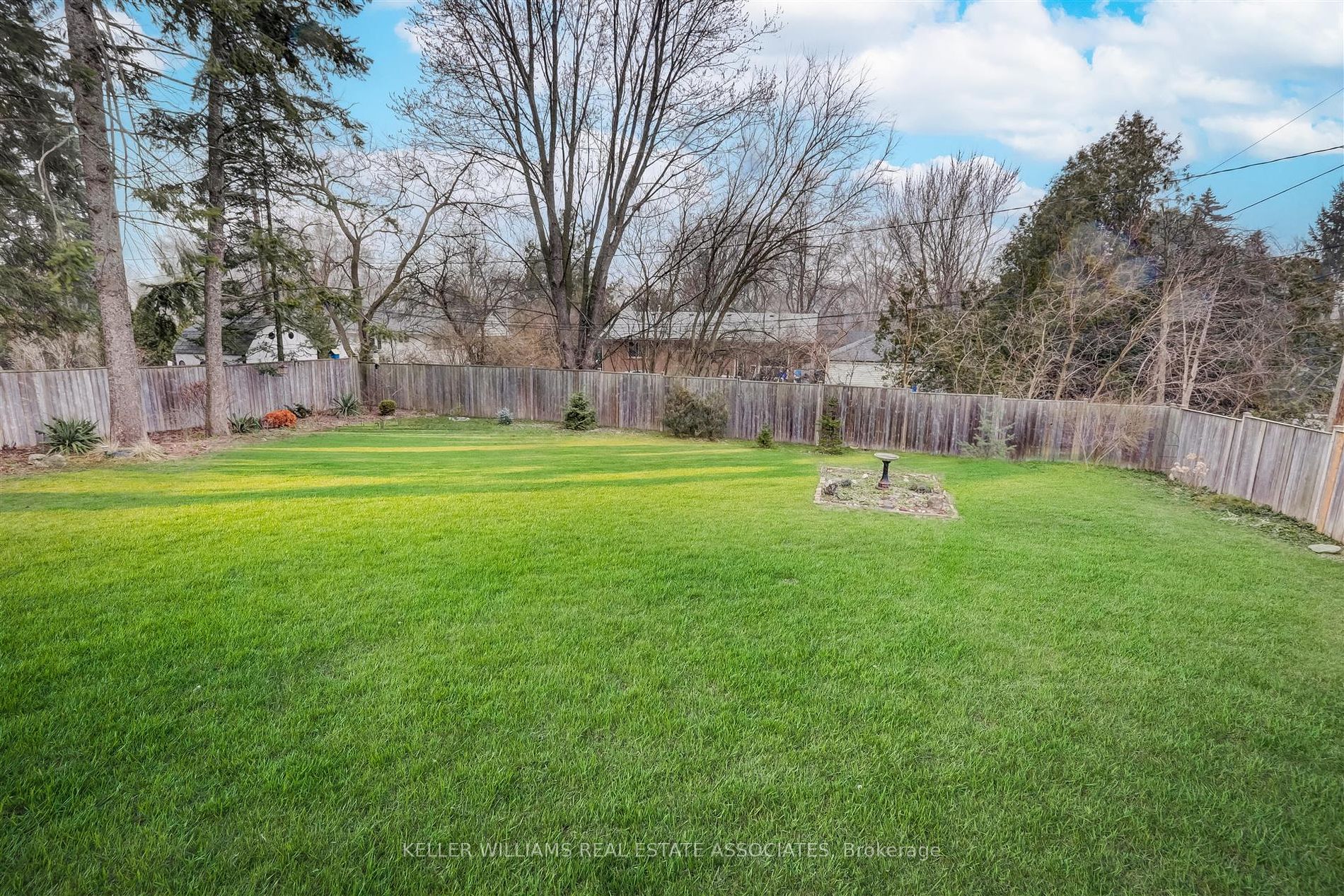 1609 Dogwood Tr Property Photo 30