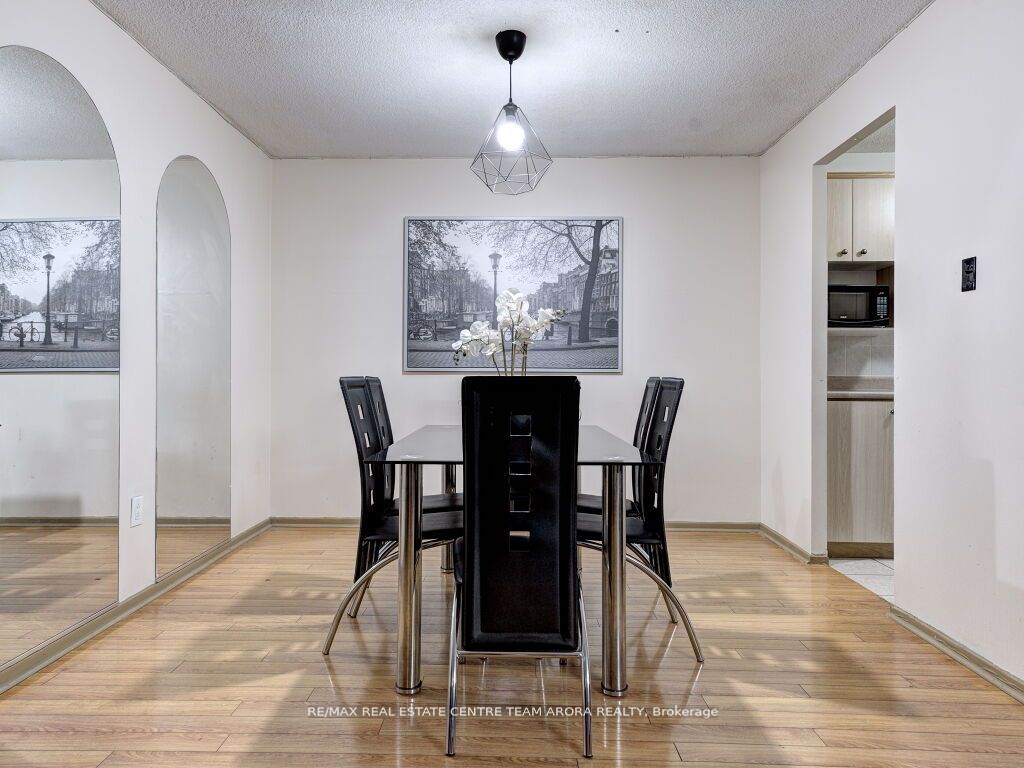 15 Kensington Rd 910 Property Photo 15