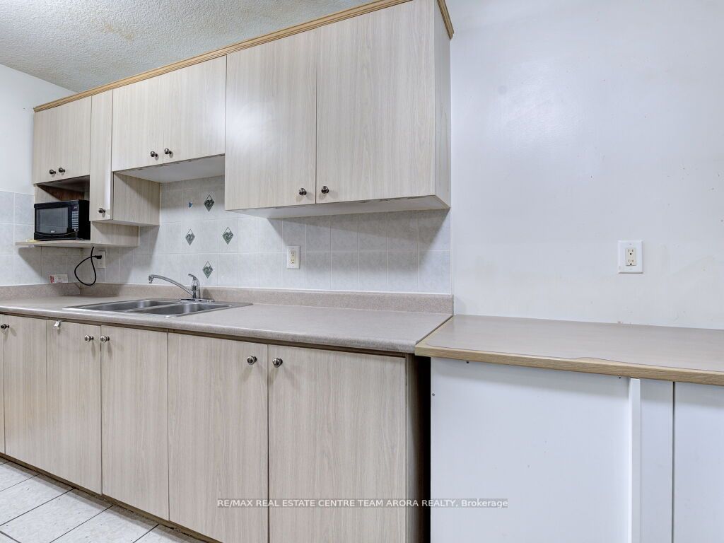 15 Kensington Rd 910 Property Photo 18