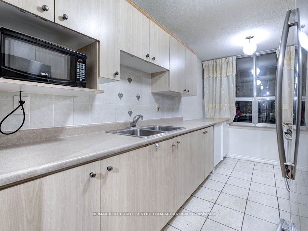 15 Kensington Rd 910 Property Photo 20