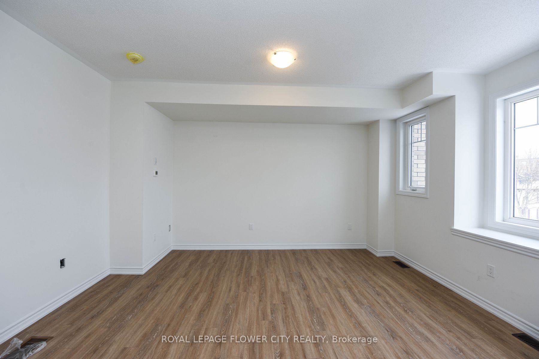 68 First St Property Photo 9