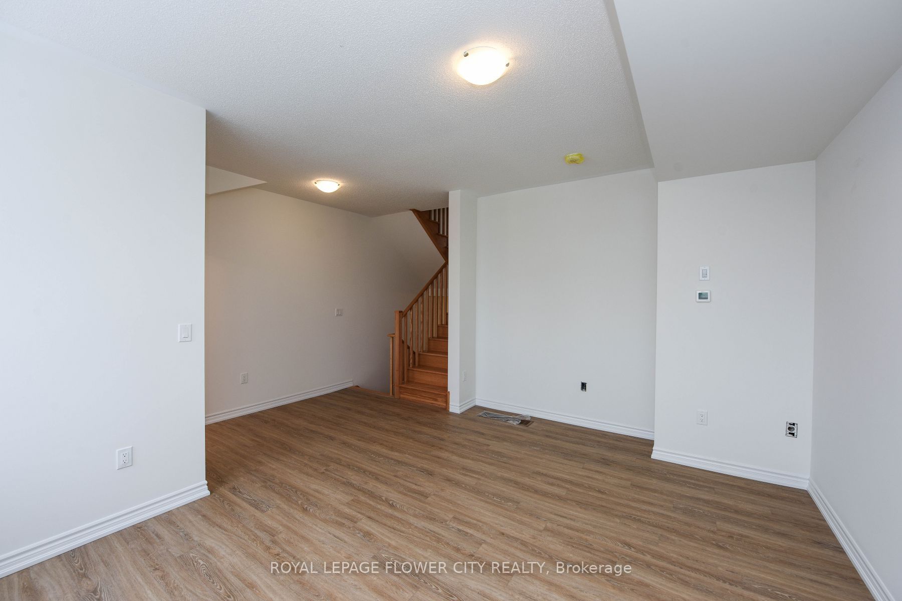 68 First St Property Photo 11