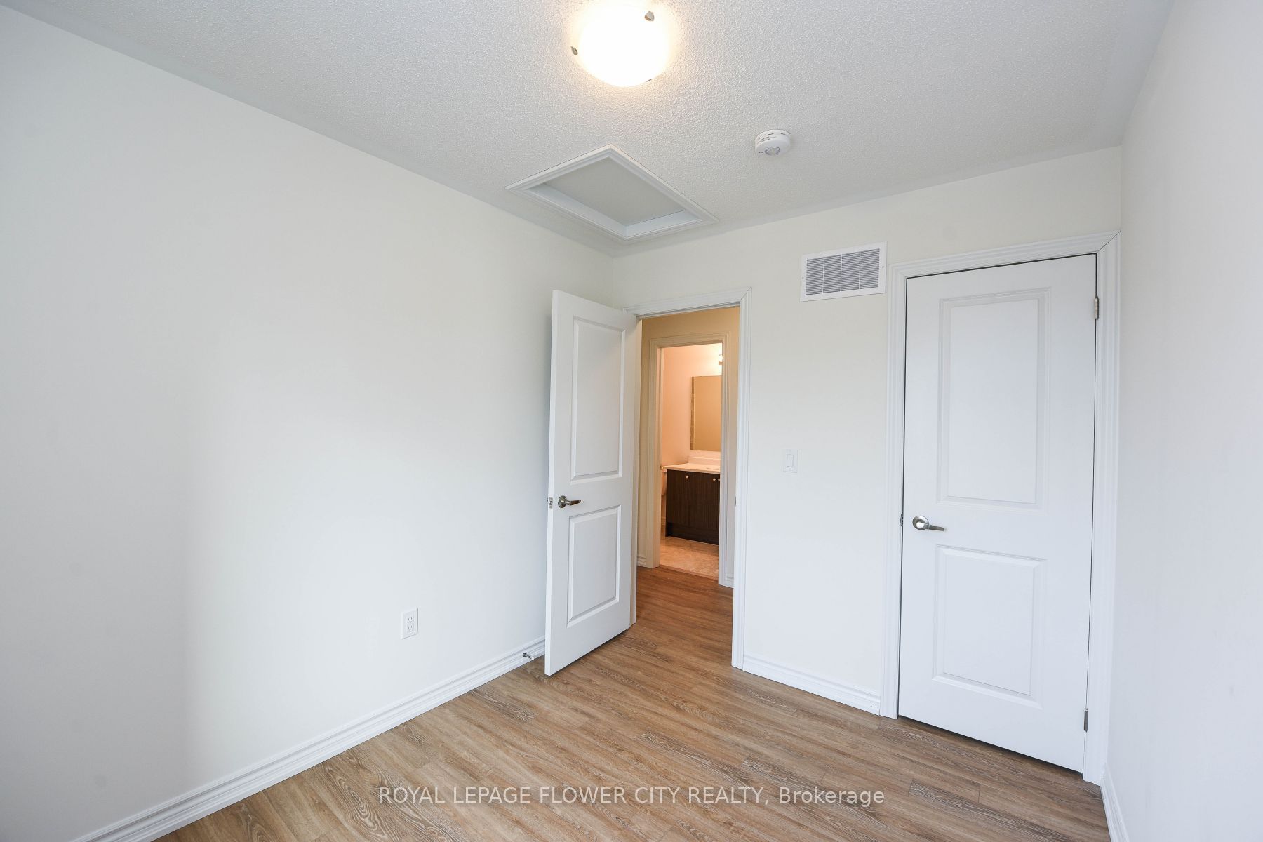 68 First St Property Photo 32