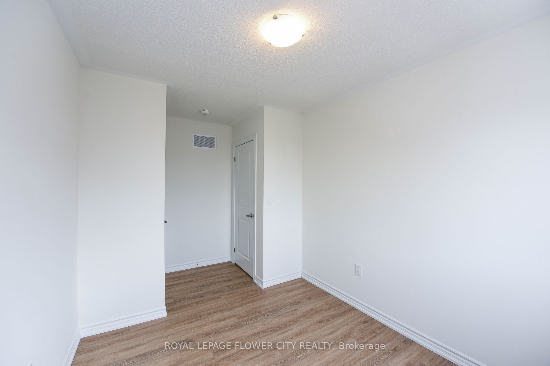 68 First St Property Photo 37
