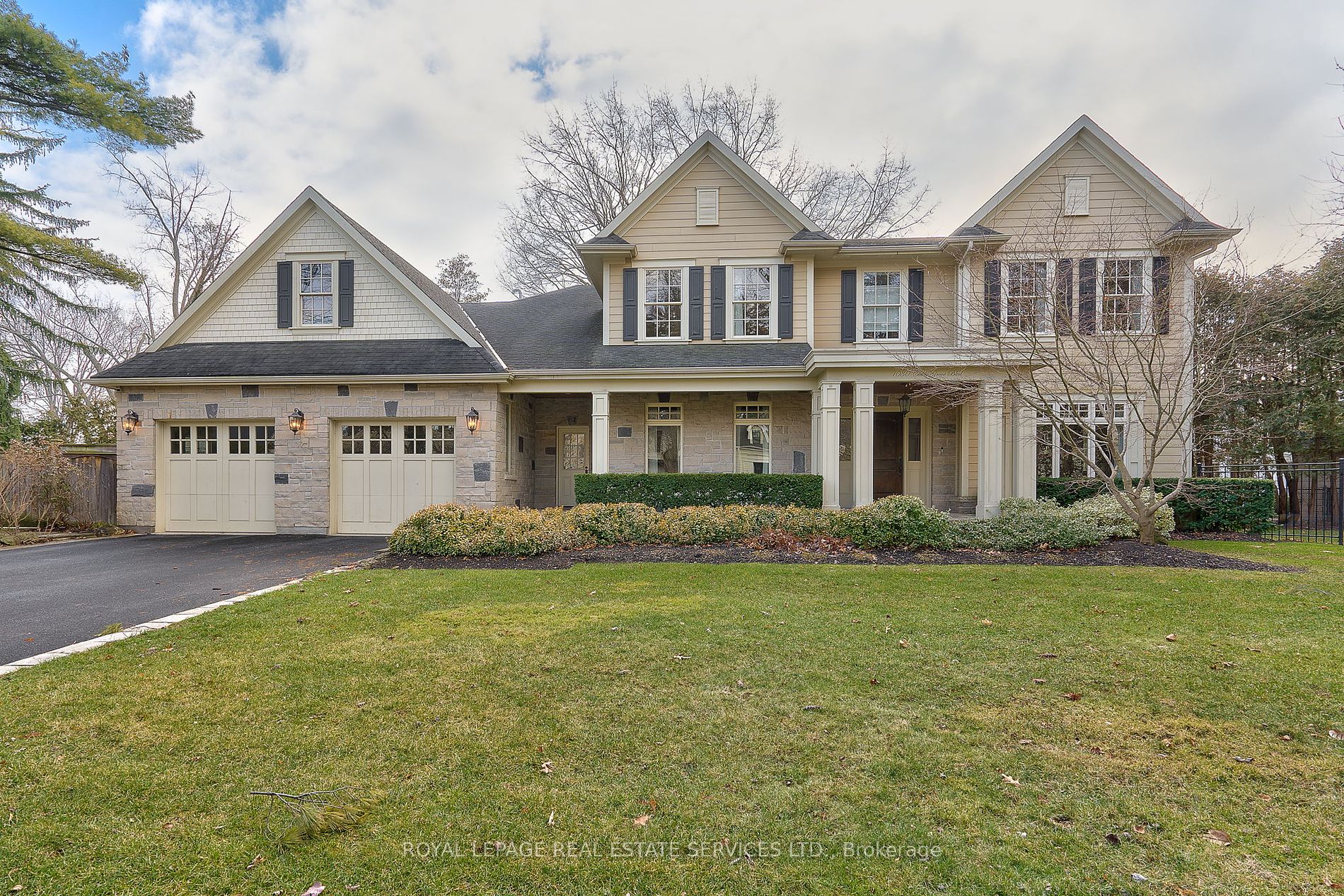 1030 Cedar Grove Blvd Property Photo