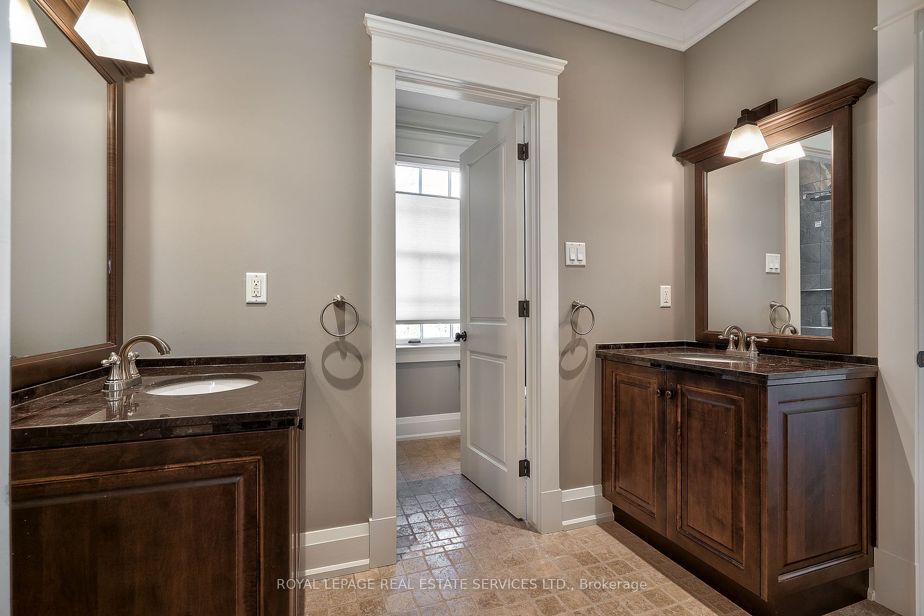 1030 Cedar Grove Blvd Property Photo 24