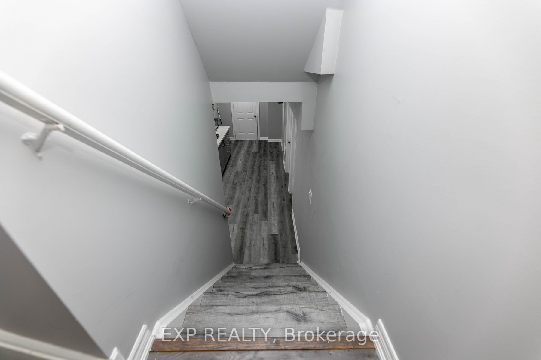 11 Cairnburg Dr Property Photo 32
