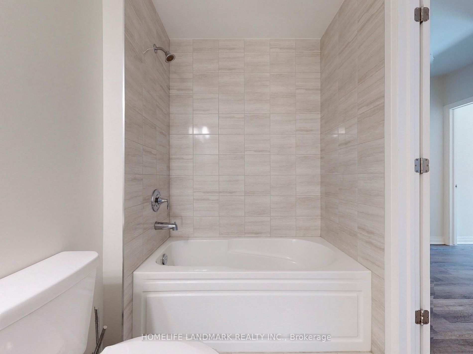 102 Grovewood Common 01 Property Photo 20