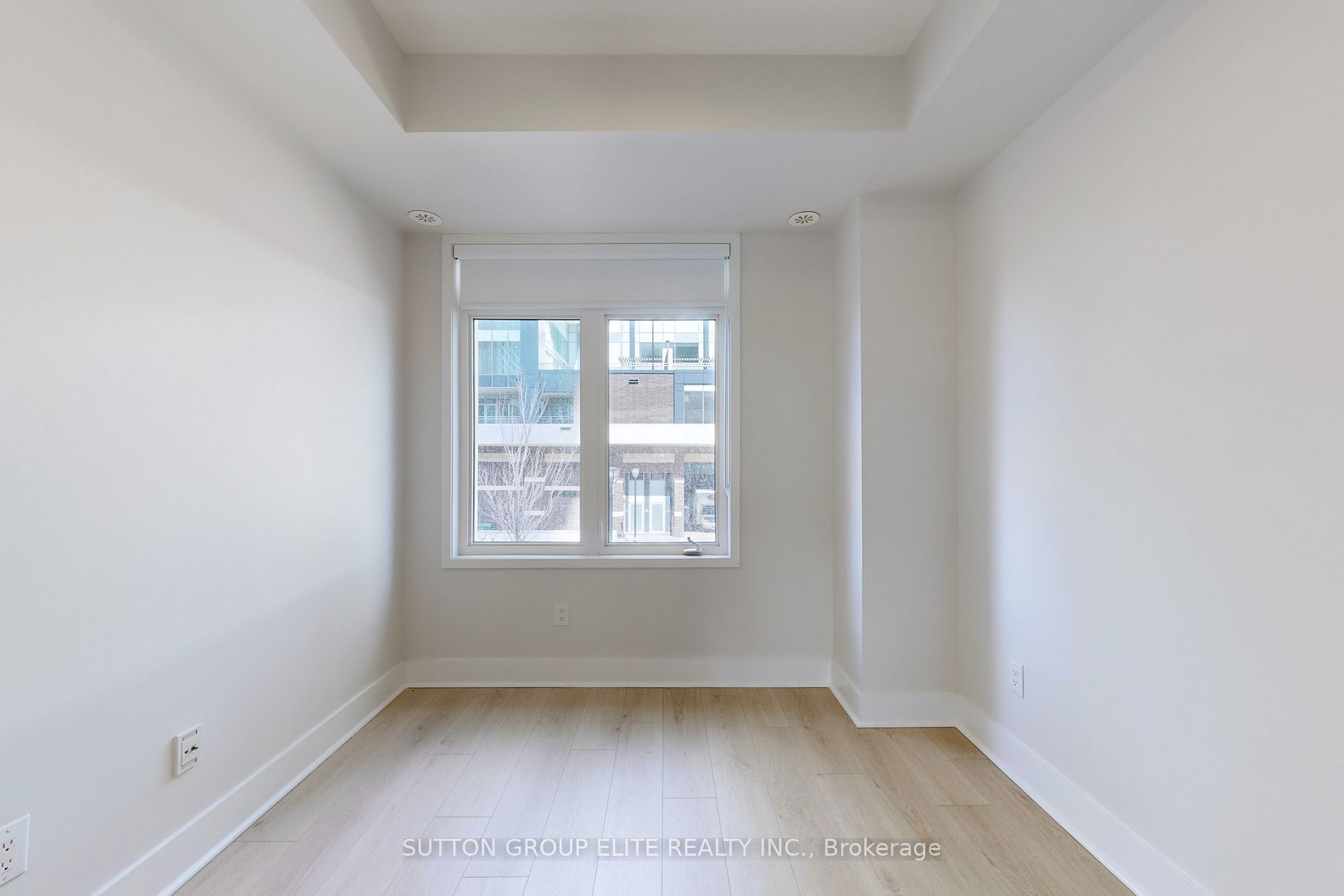 370 Square One Dr 26 Property Photo 12