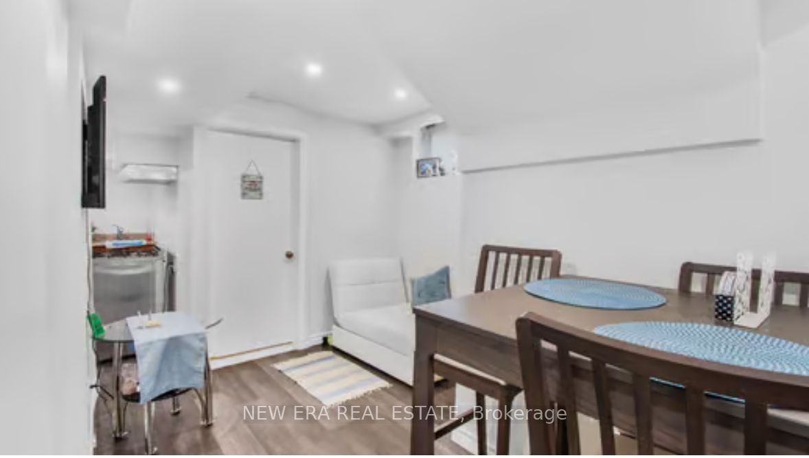 68 Wheatsheaf Cres Property Photo 23
